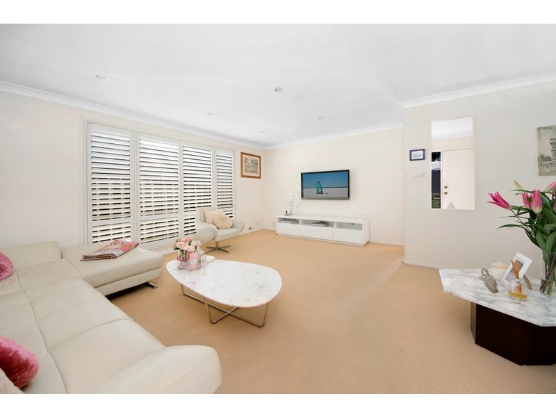 42 Chamberlain Avenue, Caringbah NSW 2229