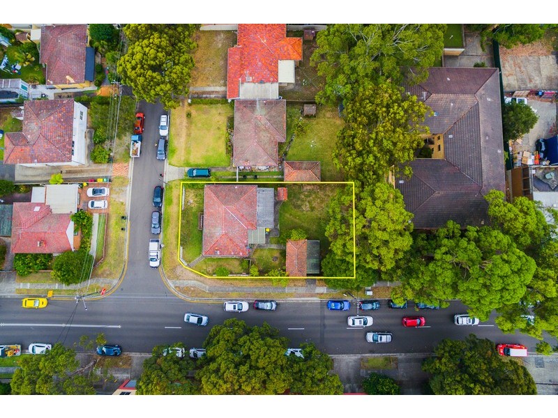 1 Taylor Close, Miranda NSW 2228