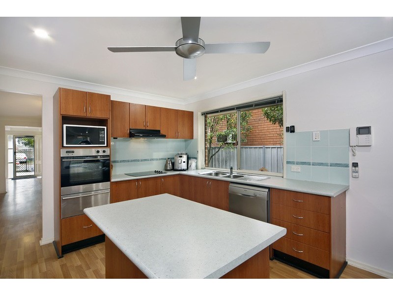 152 Linden Street, Sutherland NSW 2232