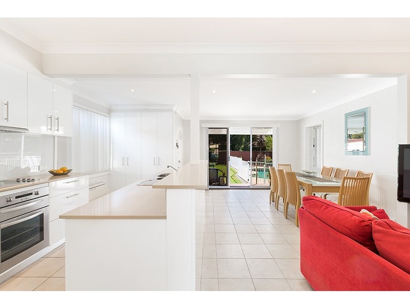 37 Murrami Avenue, Caringbah NSW 2229