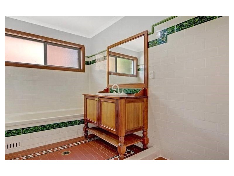 12 Vernon Avenue, Gymea Bay NSW 2227