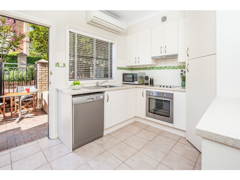 6/146-150 Waratah Street, Sutherland NSW 2232