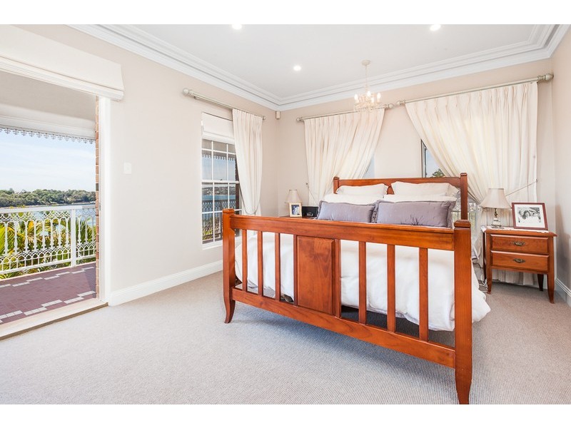 6 Bonnie Doon Place, Burraneer NSW 2230