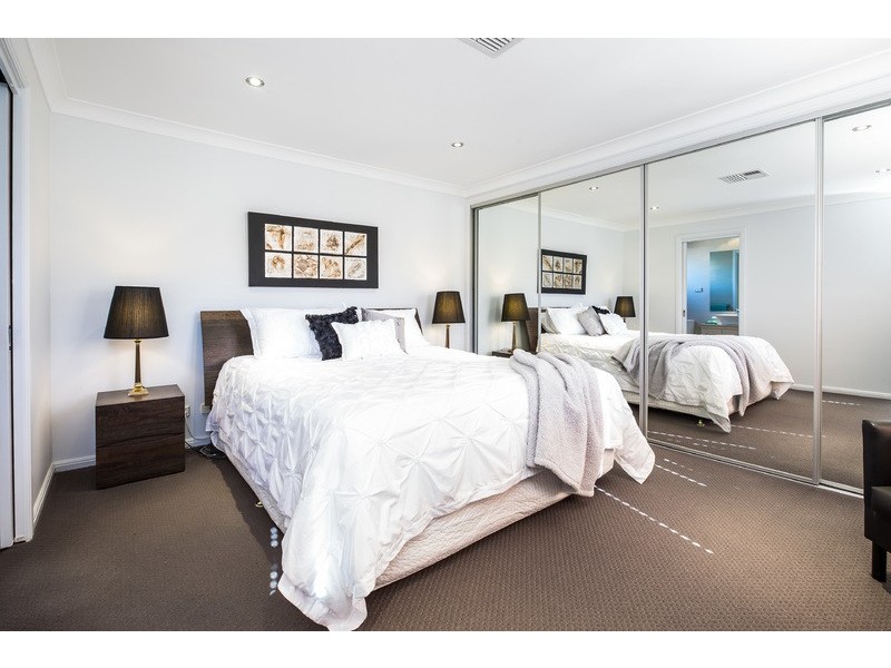 2/29 Jacaranda Road, Caringbah South NSW 2229