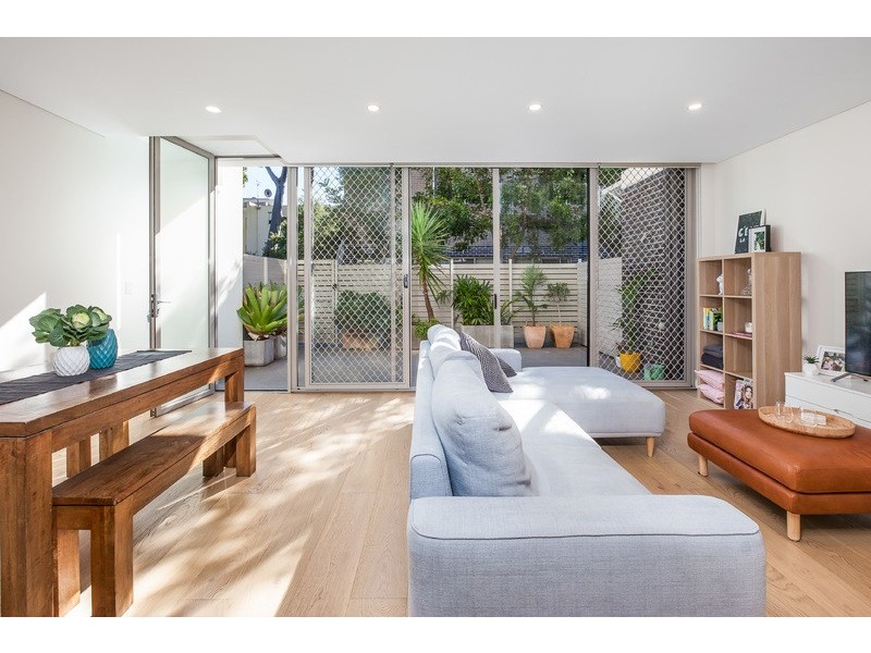 10/137-143 Willarong Road, Caringbah NSW 2229