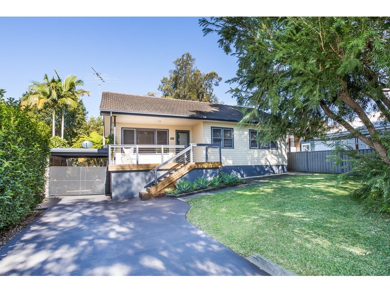 40 Leonay Street, Sutherland NSW 2232