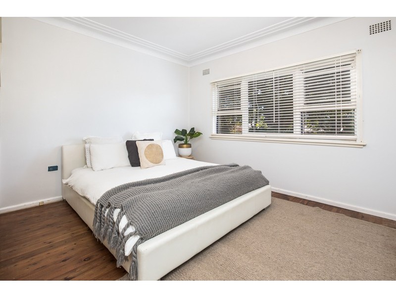 40 Leonay Street, Sutherland NSW 2232