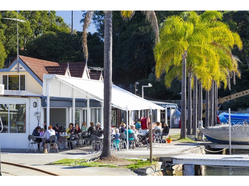 43 Tivoli Esplanade, Como NSW 2226