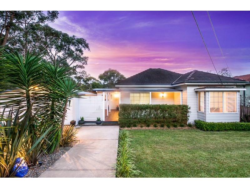 2 Linden Street, Sutherland NSW 2232