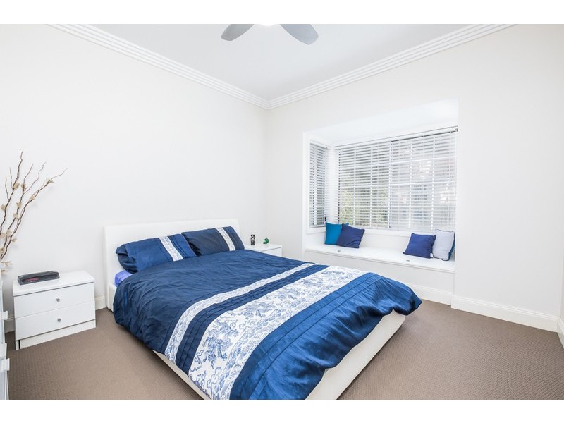 2 Linden Street, Sutherland NSW 2232