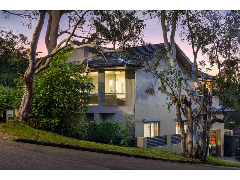 8 Kingfisher Crescent, Grays Point NSW 2232