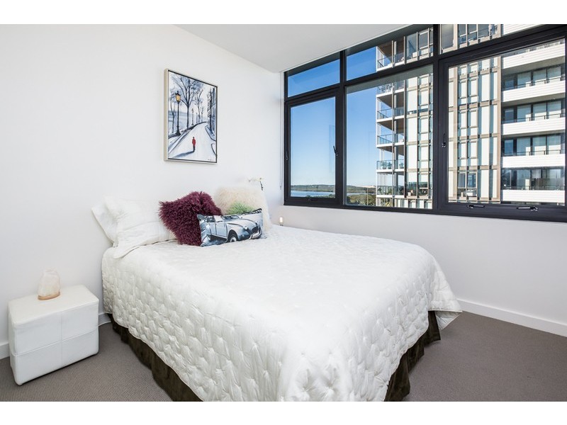 709/2 Dune Walk, Woolooware NSW 2230