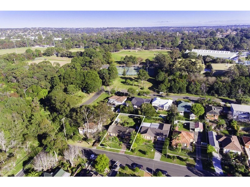 83 Merton Street, Sutherland NSW 2232