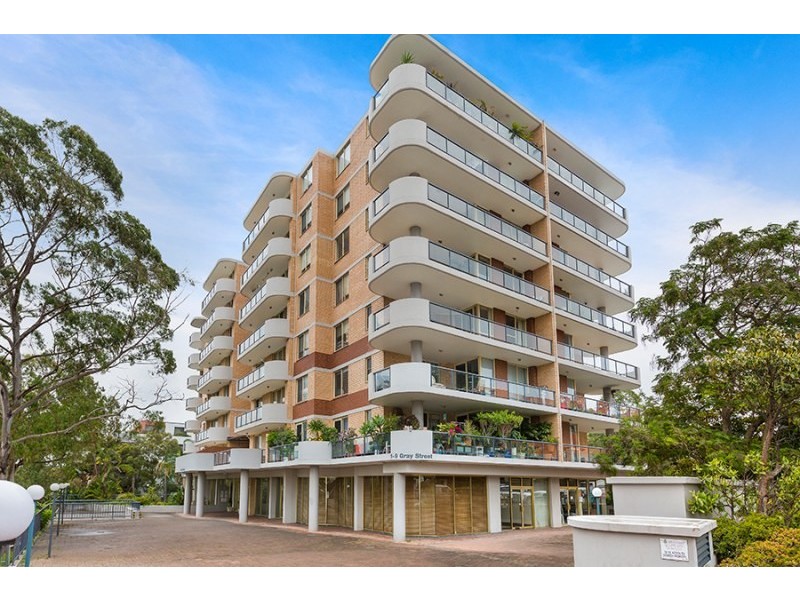 50/1-9 Gray Street, Sutherland NSW 2232