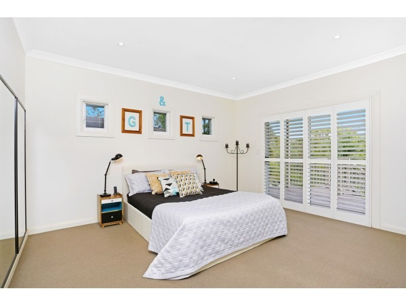 6 Gore Lane, Kirrawee NSW 2232