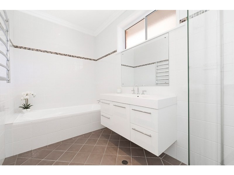 37 Arcadia Avenue, Gymea Bay NSW 2227