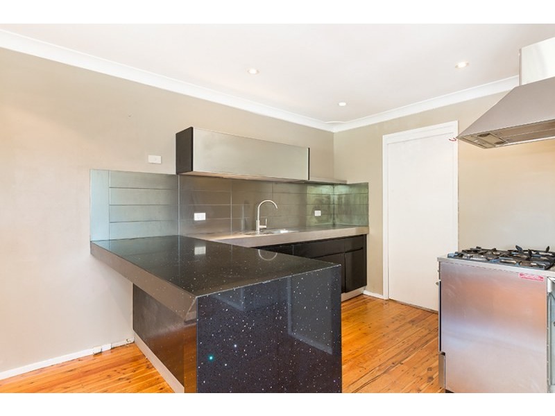 31A Oakwood Street, Sutherland NSW 2232