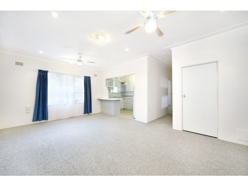 Unit 5/104 Kiora Road, Miranda NSW 2228