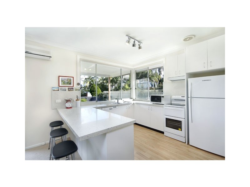 4 Bouvardia Street, Caringbah South NSW 2229