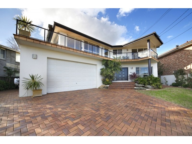 3 Maroopna Road, Yowie Bay NSW 2228