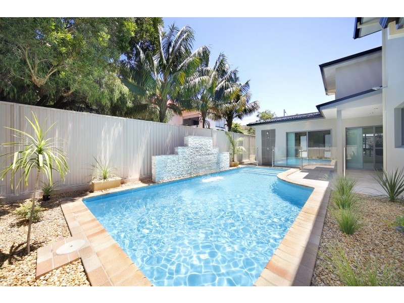 2A Daphne Street, Caringbah NSW 2229
