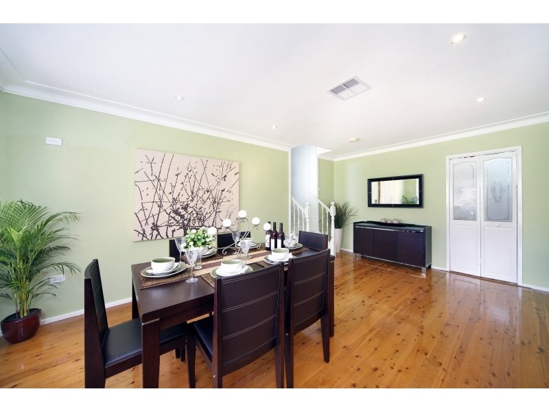 10 Raymond Place, Engadine NSW 2233