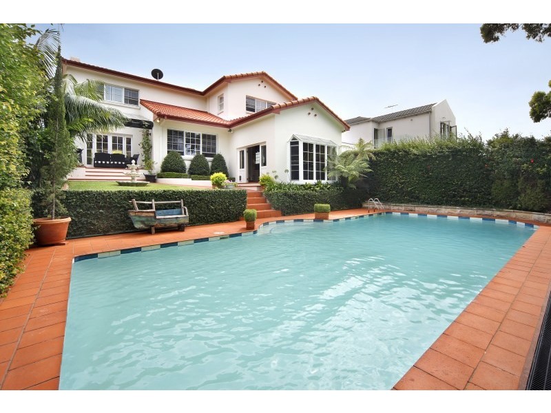 12 Hyndman Parade, Woolooware NSW 2230