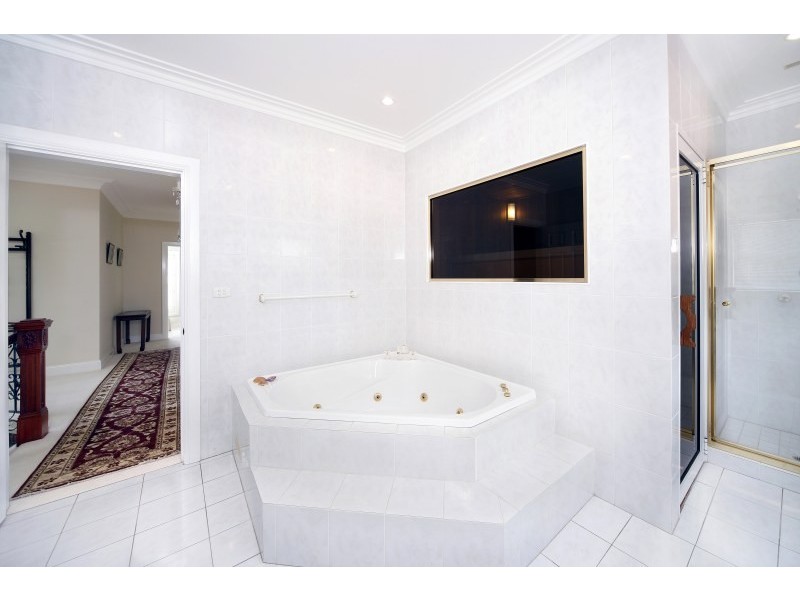 12 Hyndman Parade, Woolooware NSW 2230