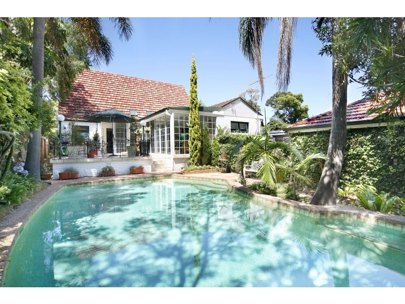 1 Trevalsa Place, Burraneer NSW 2230