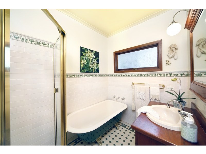 1 Trevalsa Place, Burraneer NSW 2230