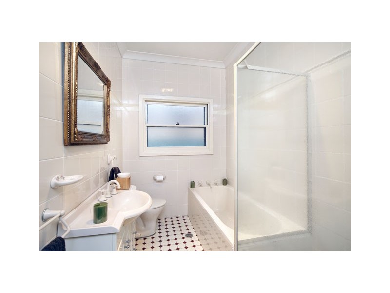 48 Kareena Road, Miranda NSW 2228