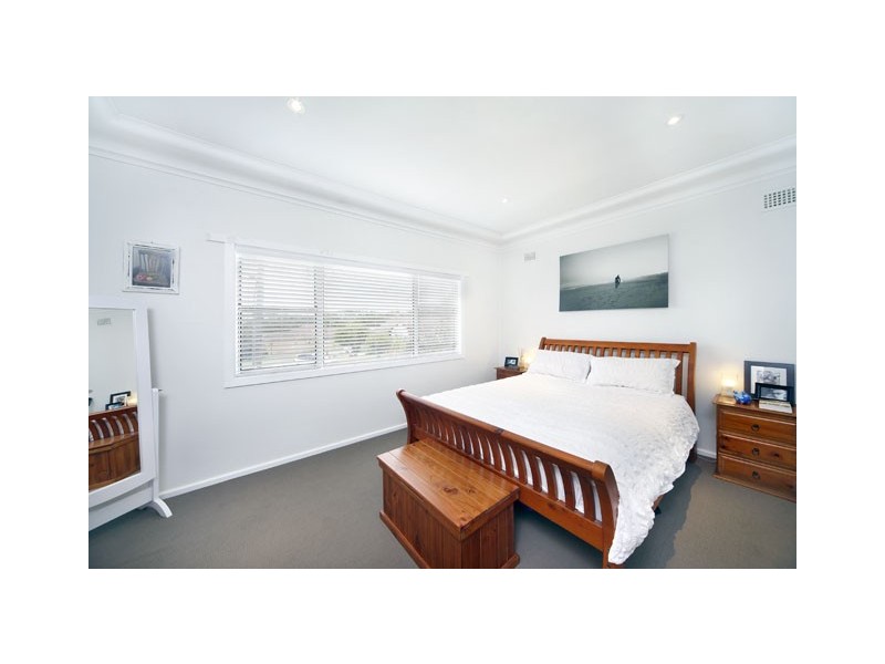 2 Binalong Avenue, Caringbah NSW 2229