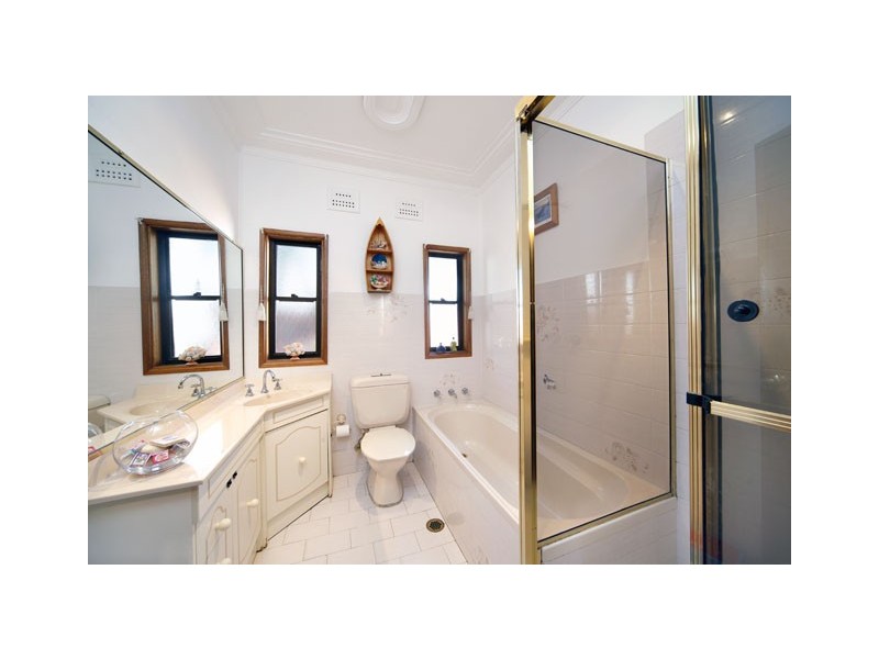 14 Crammond Boulevard, Caringbah NSW 2229