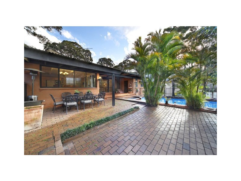 29 Alkaringa Road, Gymea Bay NSW 2227