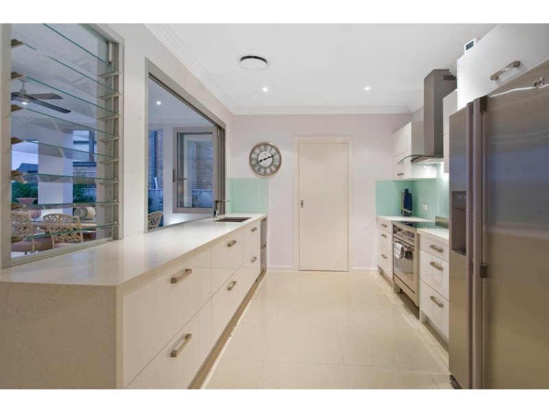 16 Clarence Crescent, Sylvania Waters NSW 2224