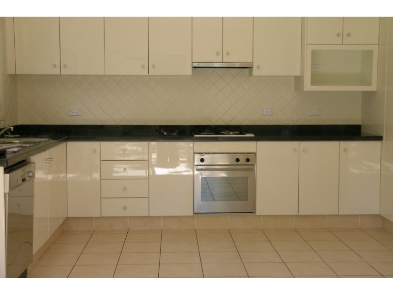 Unit 3/49 Glencoe Street, Sutherland NSW 2232