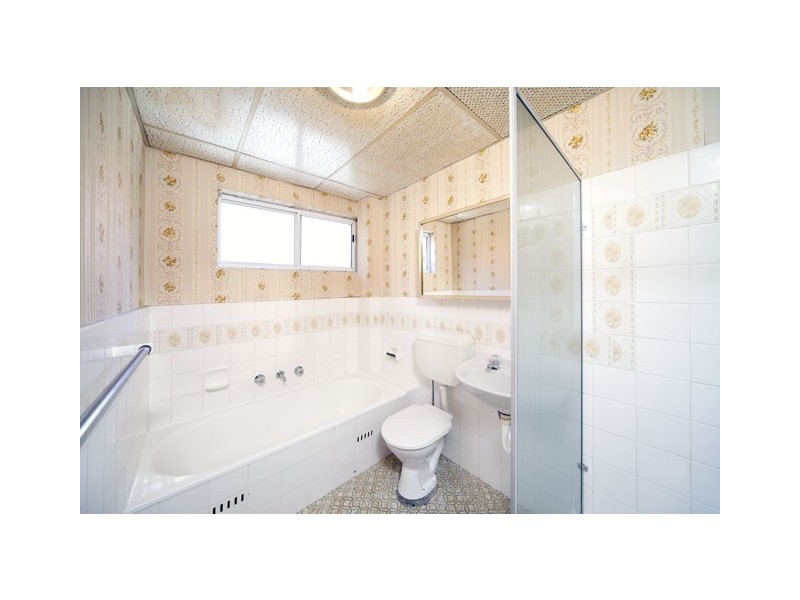 Unit 4/16 Kiora Road, Miranda NSW 2228