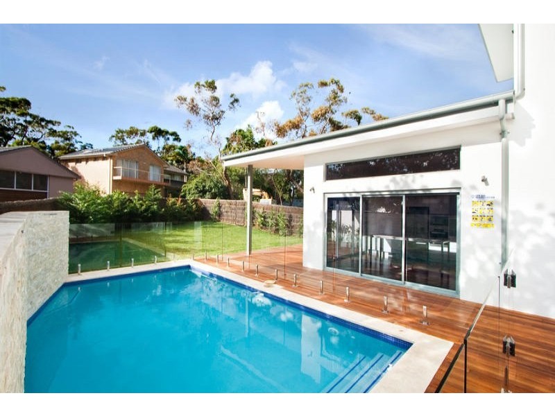 1 Loch Lomond Crescent, Burraneer NSW 2230