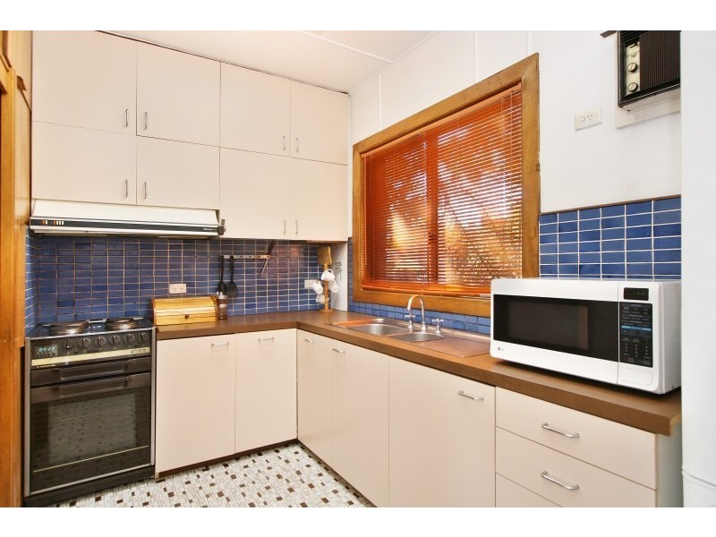 6 Foch Avenue, Gymea NSW 2227