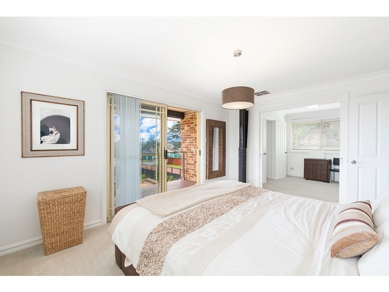 15 Sherwood Avenue, Yowie Bay NSW 2228