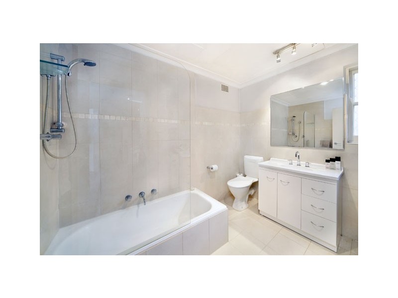 Unit 4/106 Kiora Road, Miranda NSW 2228