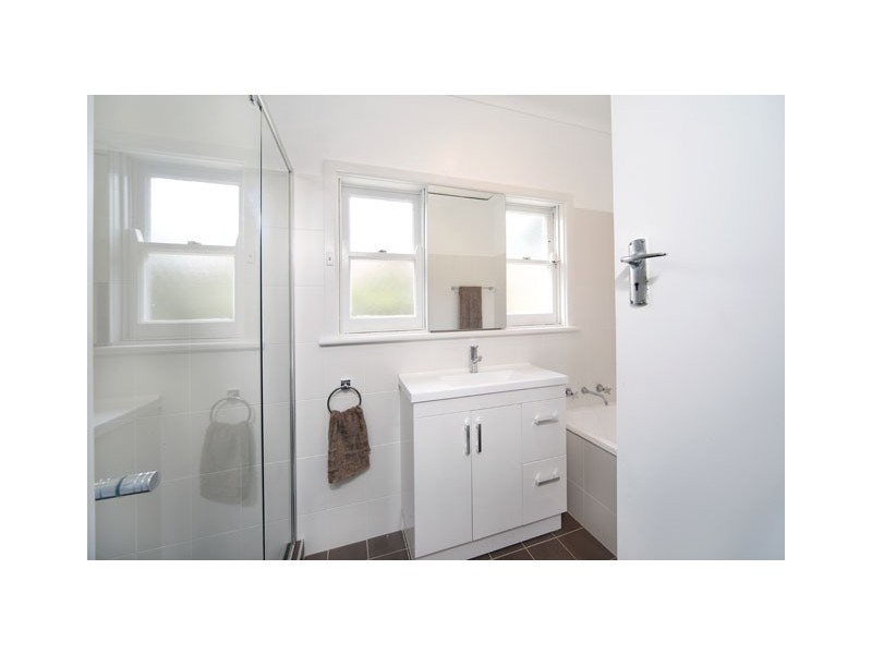 27 Taren Road, Caringbah NSW 2229