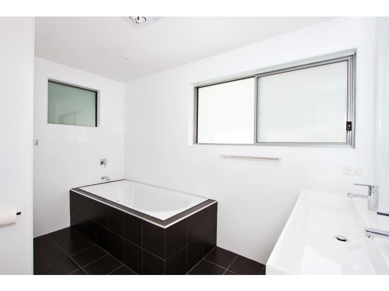 1 Loch Lomond Crescent, Burraneer NSW 2230