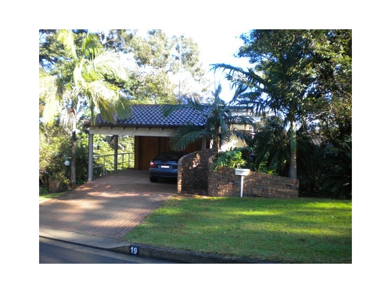 19 Immarna Avenue, Lilli Pilli NSW 2229