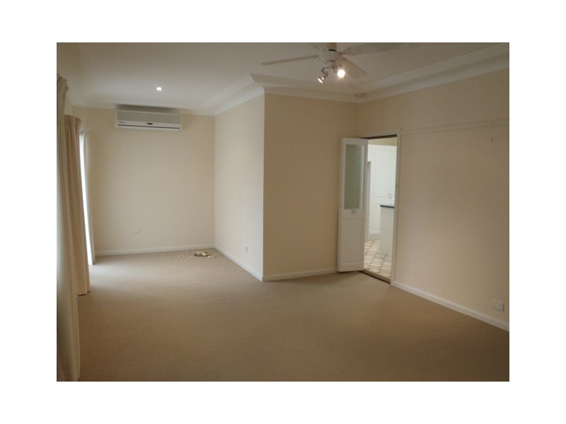 2 Laguna Street, Caringbah NSW 2229