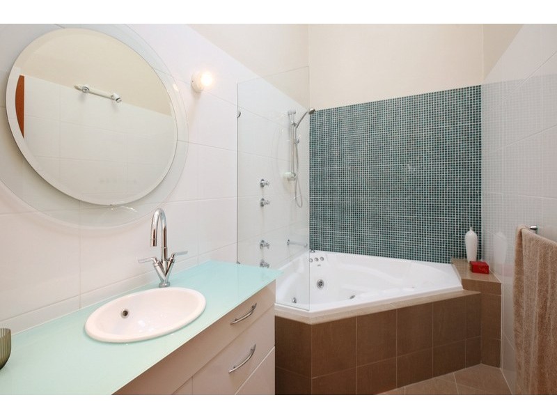 16 Glenfern Place, Gymea Bay NSW 2227