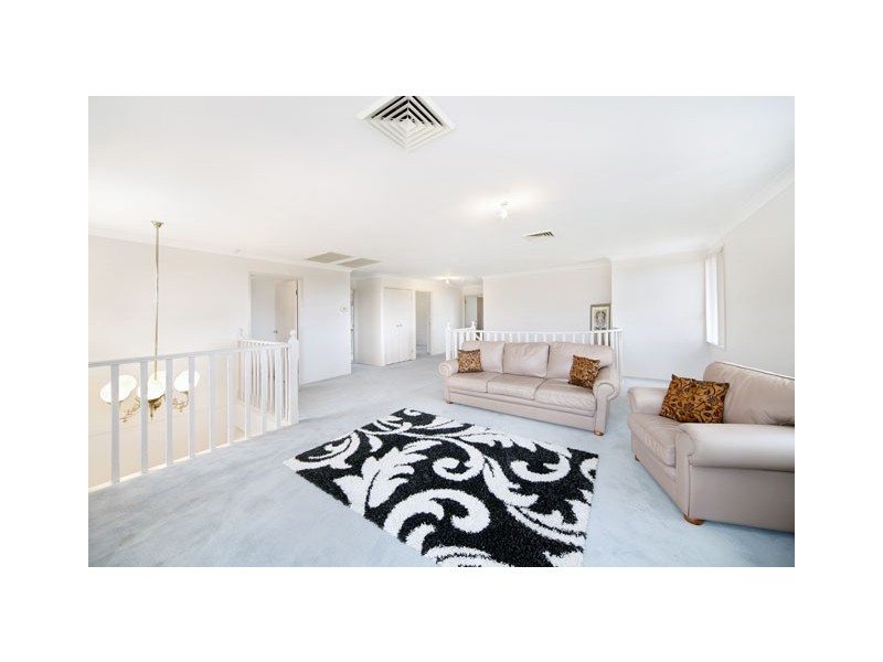 10 Kentia Place, Alfords Point NSW 2234