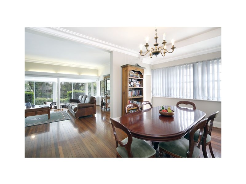 10 Lugano Avenue, Burraneer NSW 2230