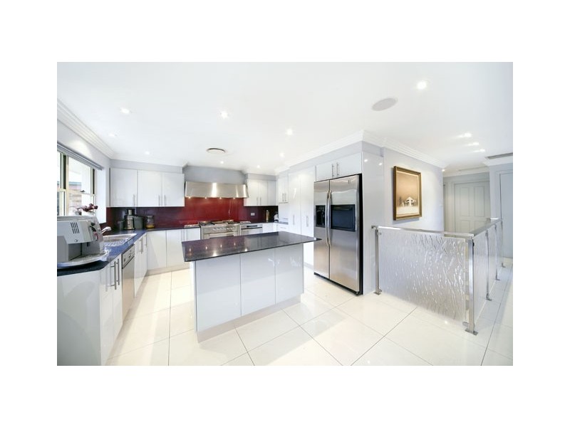 100 Matson Crescent, Miranda NSW 2228