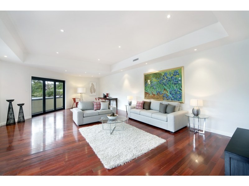 27 Alkaringa Road, Gymea Bay NSW 2227